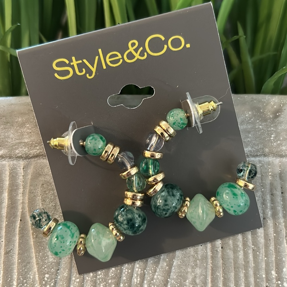 Style & Co green marbled beaded hoop earrings with goldtone NEW